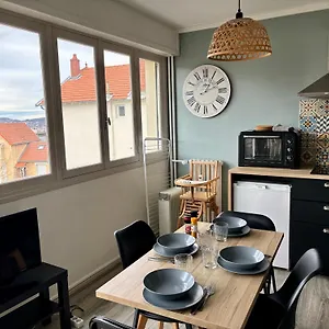 Appartement Belle Vue à 500m Des Thermes, Royat